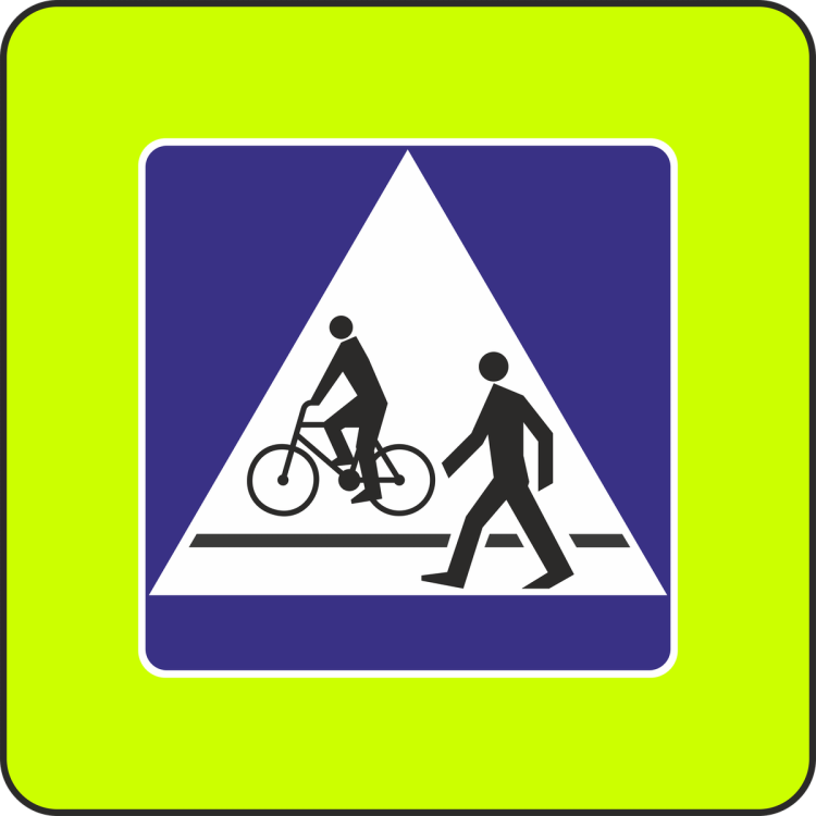 Znak-D-6b-Przejscie-dla-pieszych-i-przejazd-dla-rowerzystow-FLUO-900x900-mm-jaskrawe-oznakowanie-punktow-kolizyjnych
